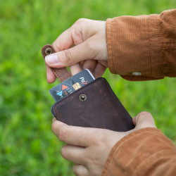 HANDY HANDY